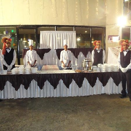 Meuse Jupiter Business And Luxury Hotel Nashik Bagian luar foto