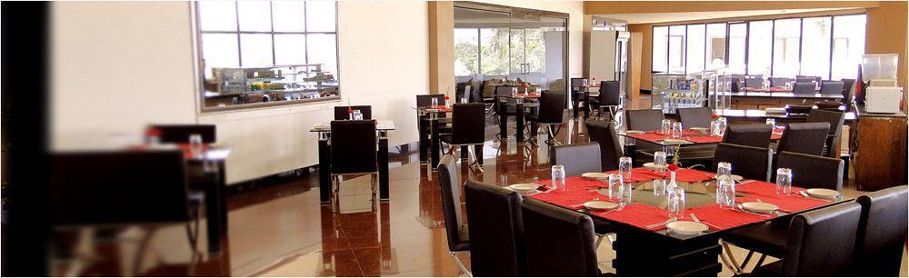 Meuse Jupiter Business And Luxury Hotel Nashik Bagian luar foto
