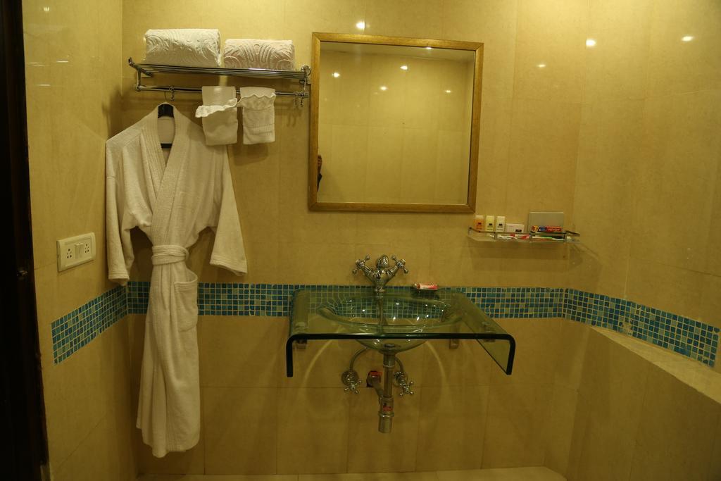 Meuse Jupiter Business And Luxury Hotel Nashik Ruang foto