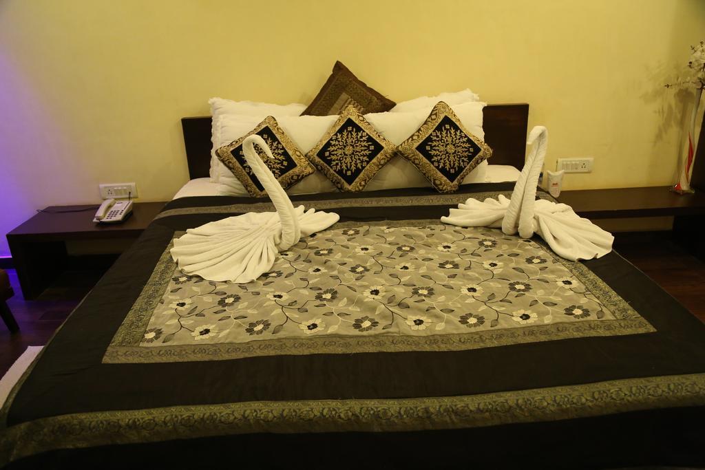 Meuse Jupiter Business And Luxury Hotel Nashik Ruang foto