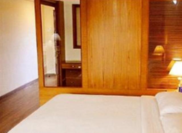 Meuse Jupiter Business And Luxury Hotel Nashik Ruang foto