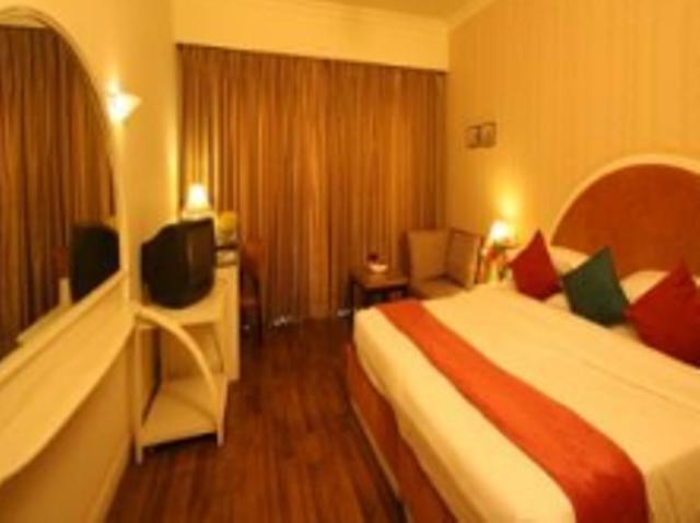 Meuse Jupiter Business And Luxury Hotel Nashik Bagian luar foto