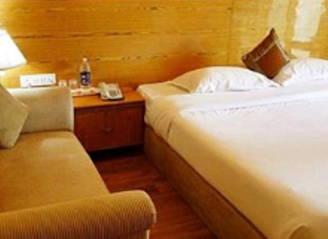 Meuse Jupiter Business And Luxury Hotel Nashik Bagian luar foto