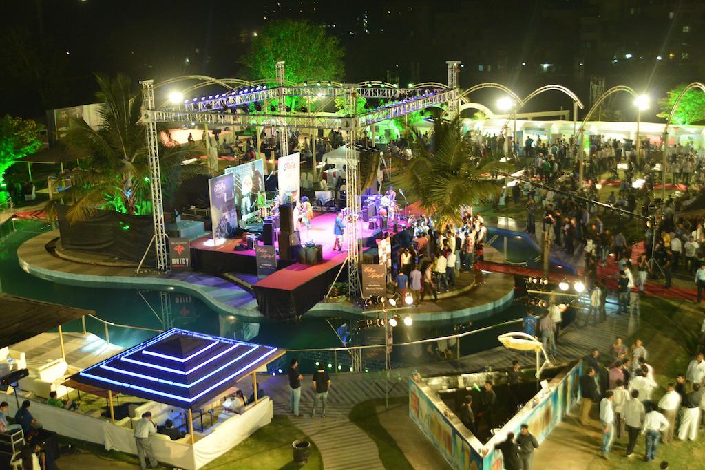Meuse Jupiter Business And Luxury Hotel Nashik Bagian luar foto